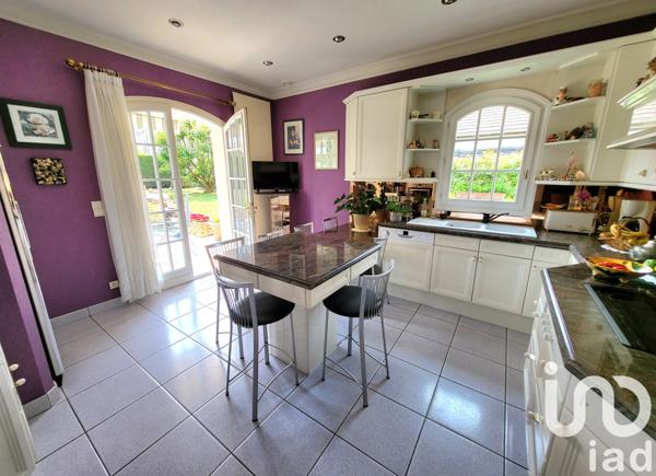 Maison à vendre 10 pièces 300 m² Saclay