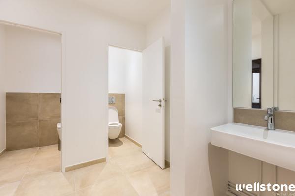 Bureaux à louer à PARIS 75008
