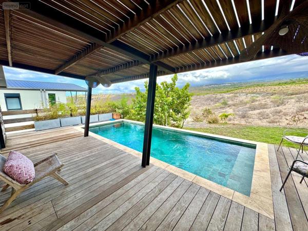 Villa à vendre à Saint-Gilles-les-Bains à la Réunion (97434), ref : 97424/102