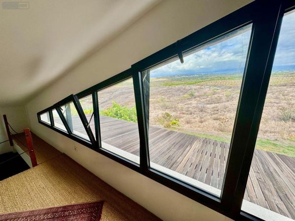 Villa à vendre à Saint-Gilles-les-Bains à la Réunion (97434), ref : 97424/102