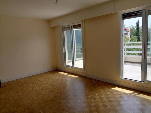 Appartement à louer à Rueil-Malmaison (92500)