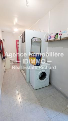 Ensemble immobilier avec 2 maisons indépendantes sur 964 m² à Sceaux-du-Gâtinais, 10 Mn Beaumont-du-Gâtinais Sceaux-du-Gâtinais (45490)