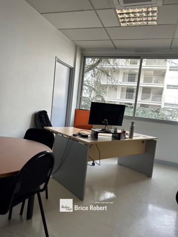 Bureaux à louer à Villeurbanne emplacement stratégique quartier d affaires
