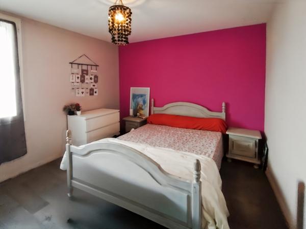 Montfaucon (30150) MAISON 9 PIECES 245 M²