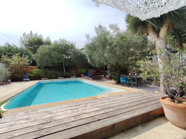 Montfaucon (30150) MAISON 9 PIECES 245 M²