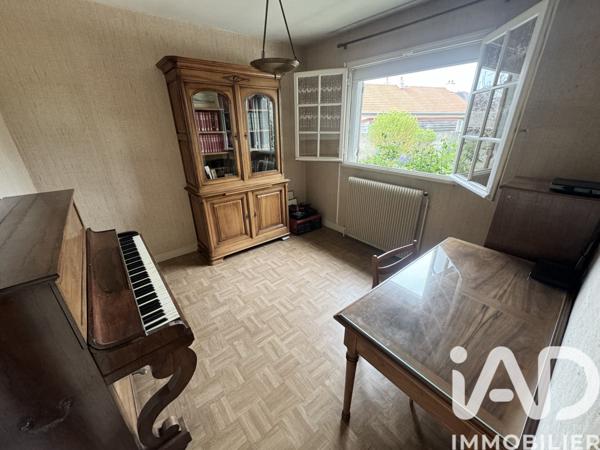 Maison à vendre 8 pièces 181 m² Saint-Denis-en-Val