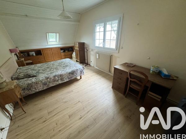 Maison à vendre 8 pièces 181 m² Saint-Denis-en-Val