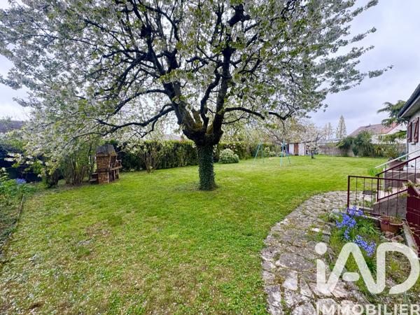 Maison à vendre 8 pièces 181 m² Saint-Denis-en-Val