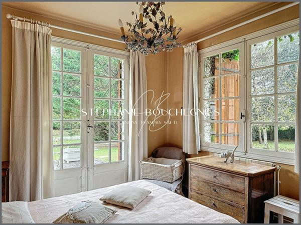 Maison T6 - 136m2 - Breuillet (17920)