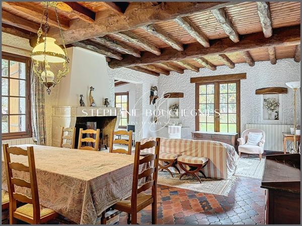 Maison T6 - 136m2 - Breuillet (17920)