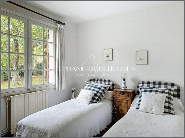 Maison T6 - 136m2 - Breuillet (17920)