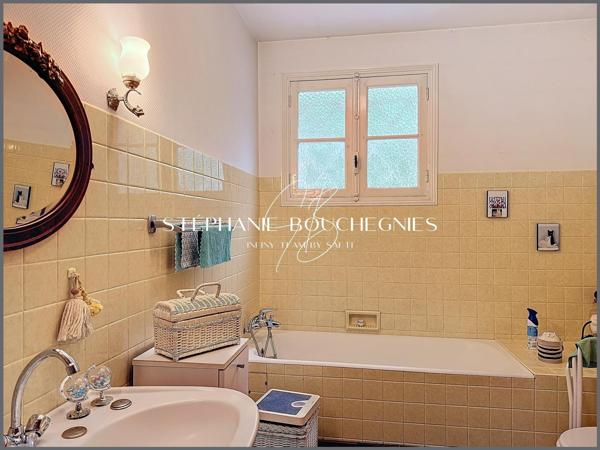 Maison T6 - 136m2 - Breuillet (17920)