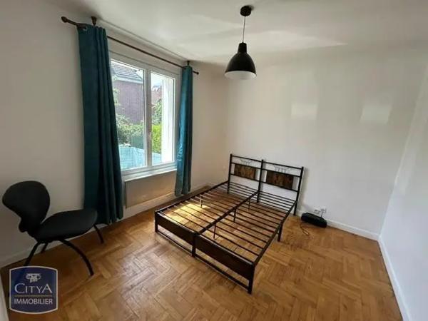 Appartement à louer 2 pièces 41.95m² Beauvais (60000)