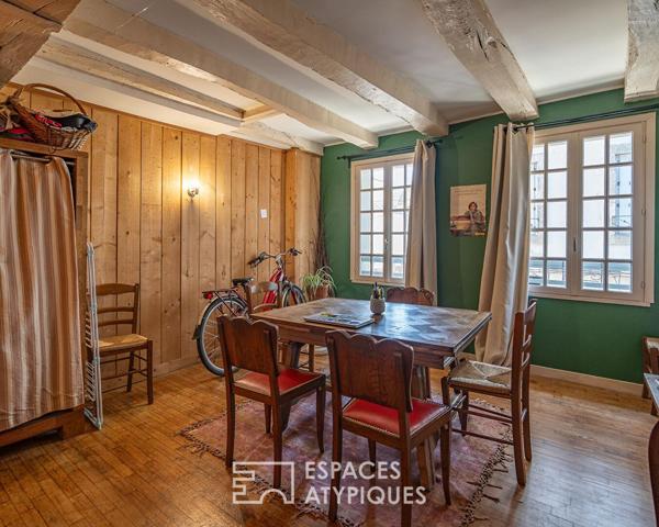 Maison Pondalez – Triplex disponible, galerie d’art et studios à revenus locatifs