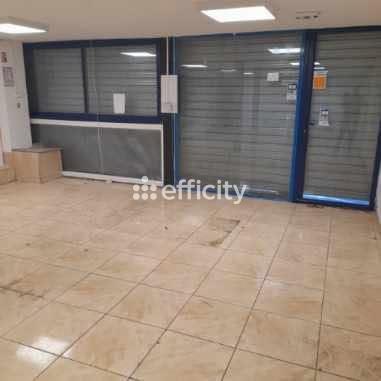 Local Commercial - 200 m²