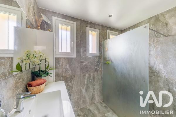 Maison à vendre 9 pièces 210 m² Sannois