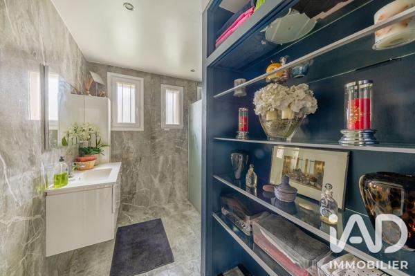 Maison à vendre 9 pièces 210 m² Sannois