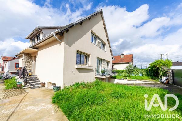 Maison à vendre 9 pièces 210 m² Sannois