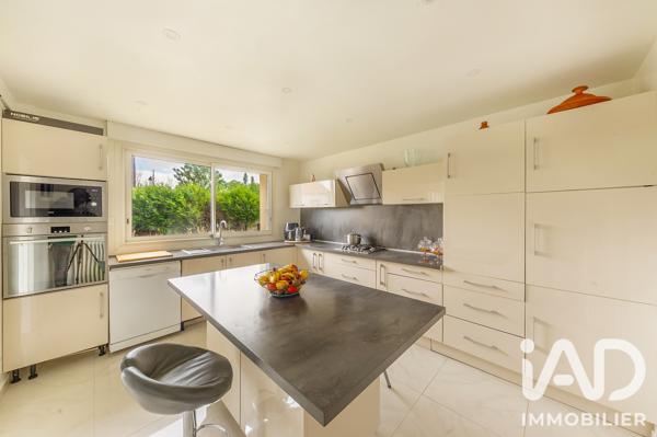 Maison à vendre 9 pièces 210 m² Sannois