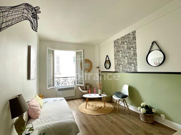 Appartement à vendre 1 pièces PARIS 7EME ARRONDISSEMENT (75)