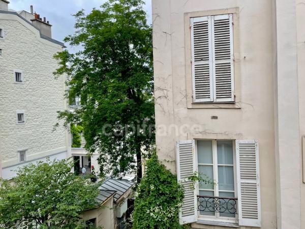 Appartement à vendre 1 pièces PARIS 7EME ARRONDISSEMENT (75)