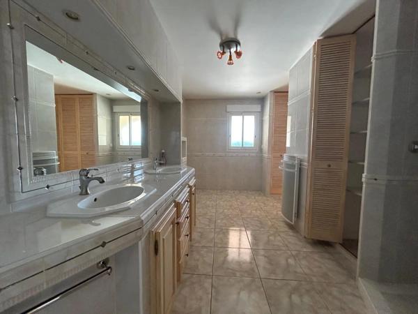 Maison à vendre 5 pièces 200m²