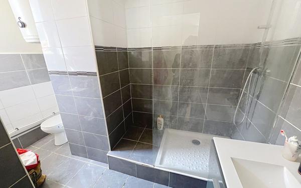 Appartement à vendre    2 pièces • 56,28 m2 Valence