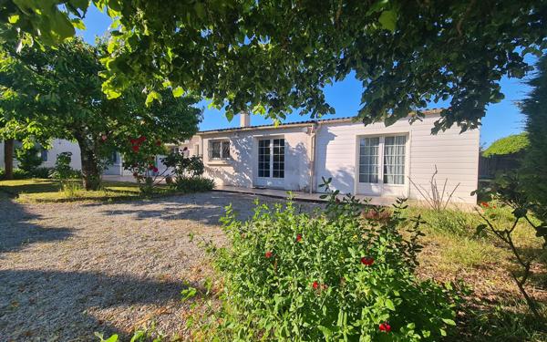 Maison à vendre    8 pièces •  Breuillet