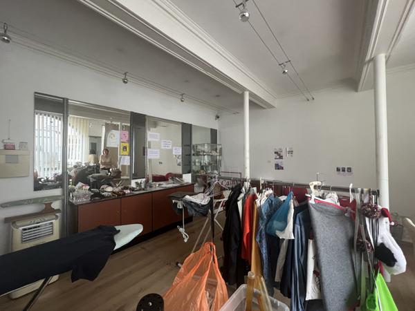 Castelnaudary (11400) EXCLUSIVITE - CASTELNAUDARY - LOCAL COMMERCIAL LOUE A BAIL CENTRE VILLE
