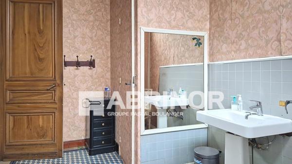 Roubaix De Gaulle Barbieux, large maison familiale proche de tout ROUBAIX