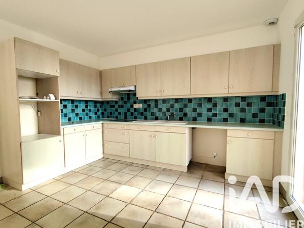Location maison 5 pièces 107 m² Hyères
