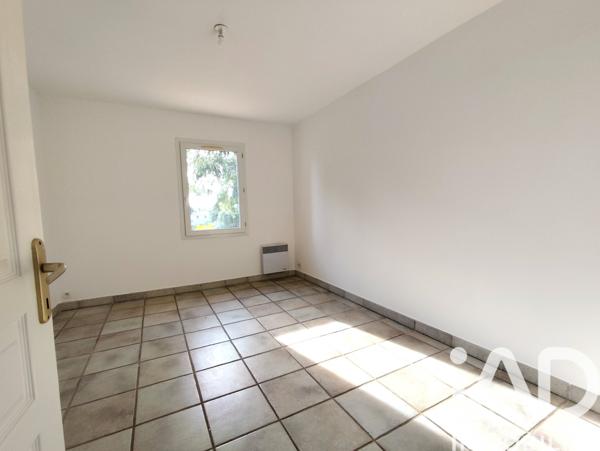 Location maison 5 pièces 107 m² Hyères