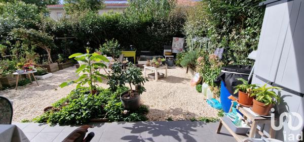 Appartement à vendre 2 pièces 42 m² Le Beausset