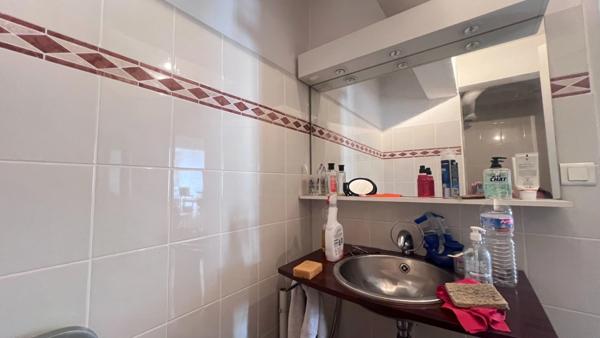 Dpt Finistère (29), à vendre QUIMPER quartier centre - Appartement T4 situé au rez-de-chaussée de 70 m² Habitable - Garage.