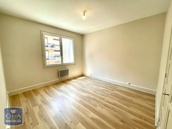 Appartement à louer 3 pièces 68.84m² Grenoble (38000)