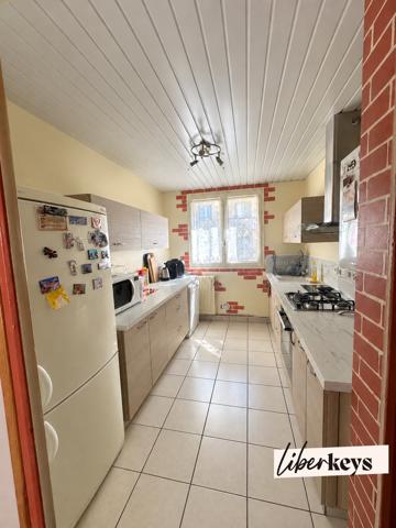Meyzieu – Appartement 3 pièces de 56,75 m² avec balcon, cave et stationnement
