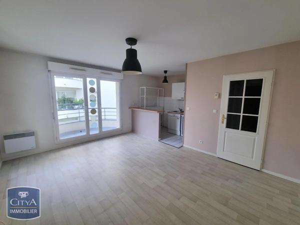 Appartement à louer 2 pièces 46.8m²