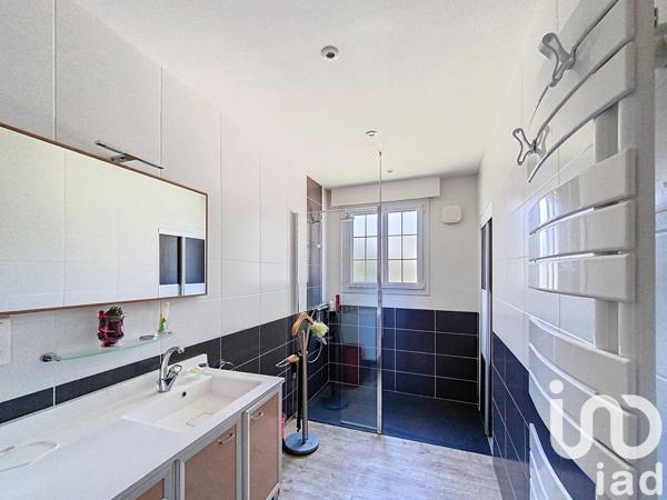 Maison rustique 5 pièces de 132 m² à Plumieux (22210)