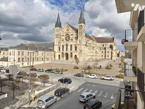 APPARTEMENT A REIMS - Quartier St Rémi - Vue Basilique, T4 d'env. 78m² avec parking