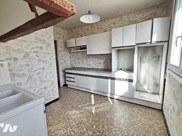 APPARTEMENT A REIMS - Quartier St Rémi - Vue Basilique, T4 d'env. 78m² avec parking