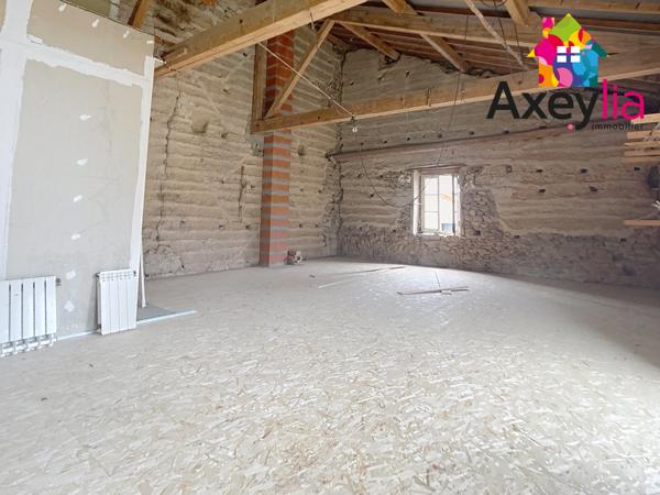 Cuinzier (42460) A VENDRE - CUINZIER - PLATEAU À AMÉNAGER EN DUPLEX AVEC TERRASSE ET JARDIN - BELLE OPPORTUNITÉ