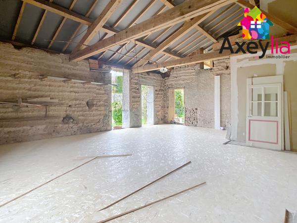 Cuinzier (42460) A VENDRE - CUINZIER - PLATEAU À AMÉNAGER EN DUPLEX AVEC TERRASSE ET JARDIN - BELLE OPPORTUNITÉ