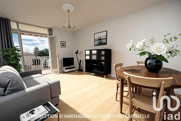 Appartement 4 pièces de 81 m² à Valras-Plage (34350)