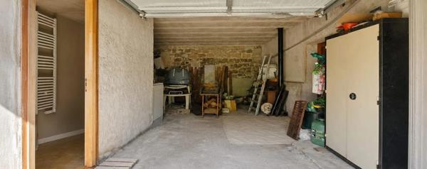 Garage de 120m2 situé à Sarrancolin