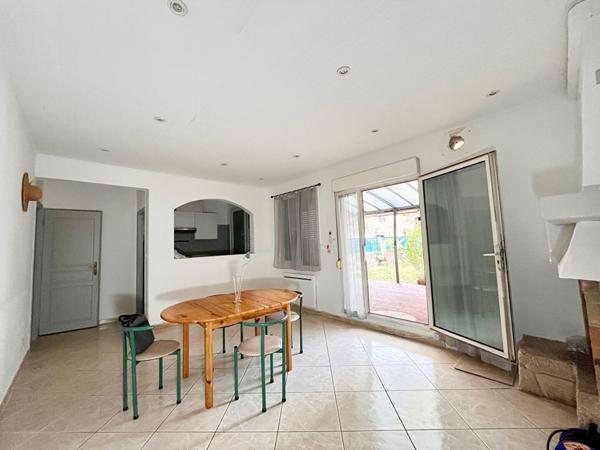 Mèze T3 meublé en rez de jardin avec parking