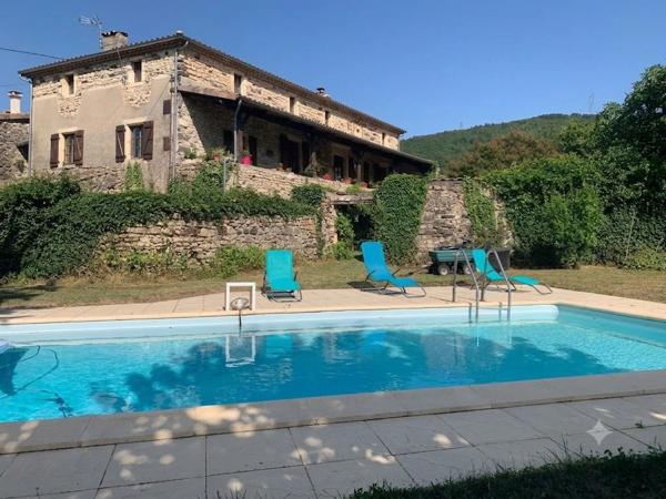 Maison à vendre à Saint-Vincent-de-Barrès (07210)