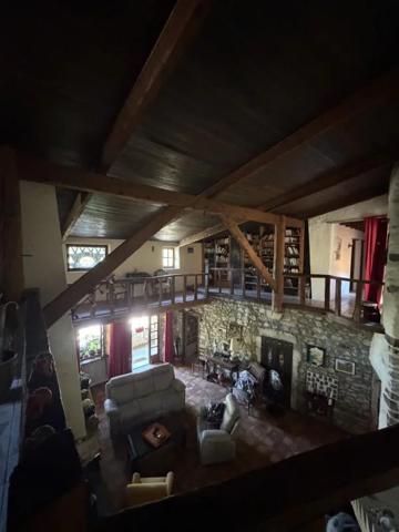 Maison à vendre à Saint-Vincent-de-Barrès (07210)