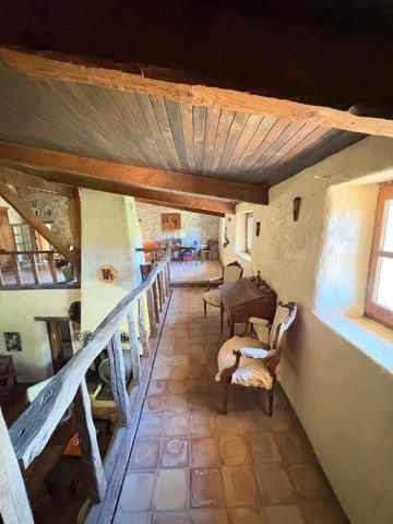 Maison à vendre à Saint-Vincent-de-Barrès (07210)