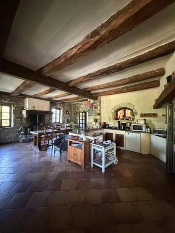 Maison à vendre à Saint-Vincent-de-Barrès (07210)