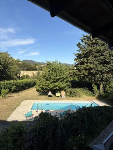 Maison à vendre à Saint-Vincent-de-Barrès (07210)